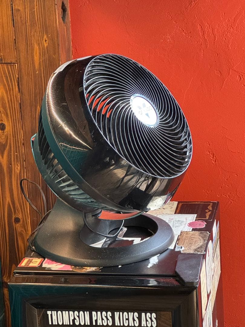 【中古】Vornado サーキュレーター 黒 660-JP