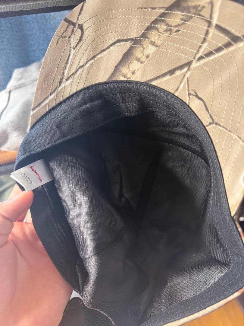 y*6様 supreme 迷彩キャップ未使用　即完売品