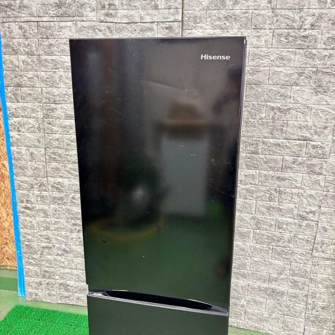 625 冷蔵庫　一人暮らし　ブラック　200L弱　極美品　小型　洗濯機販売も可