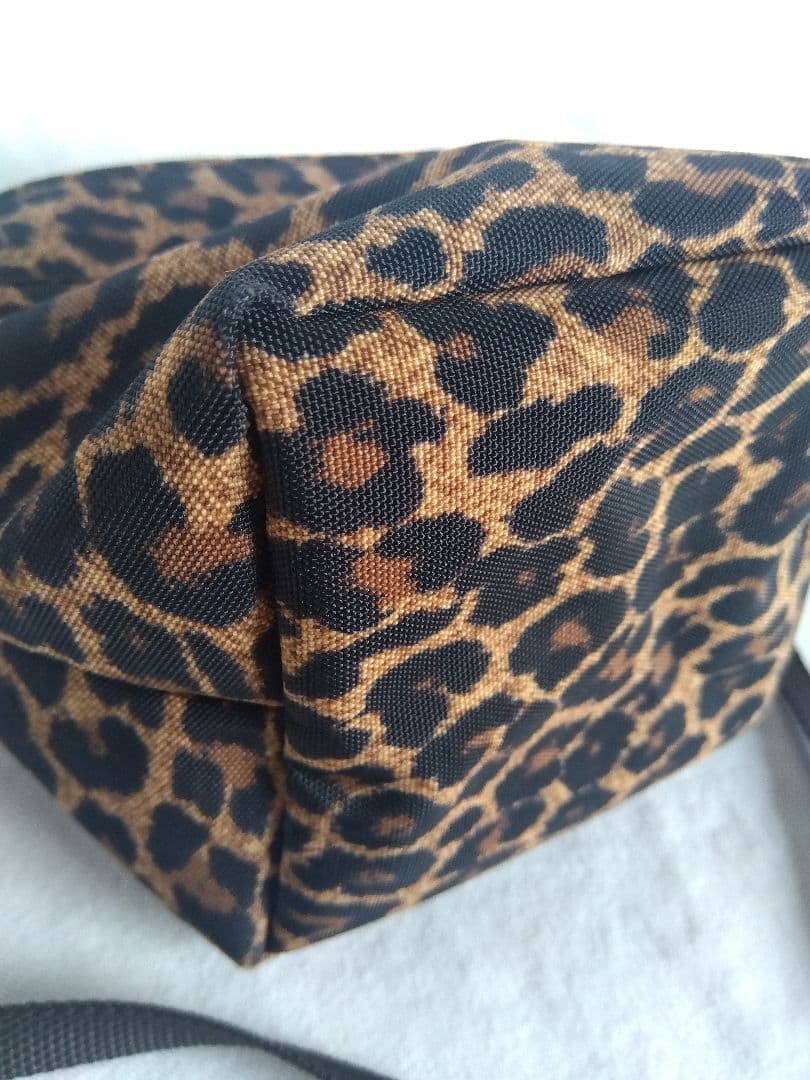 エルベシャプリエ ショルダーバッグ MINI CABAS パンサートープ XS