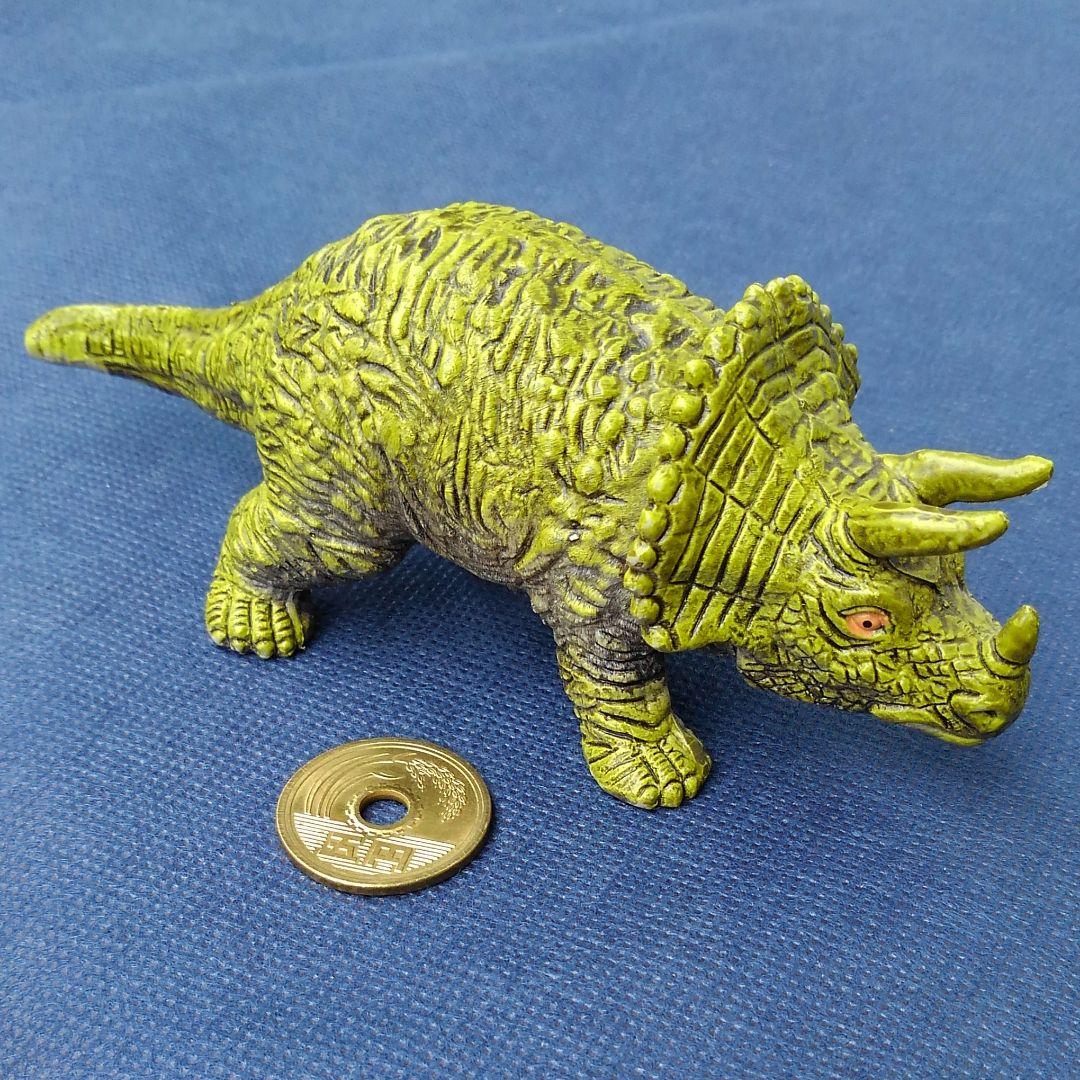 ♥️♥️恐竜フィギア①