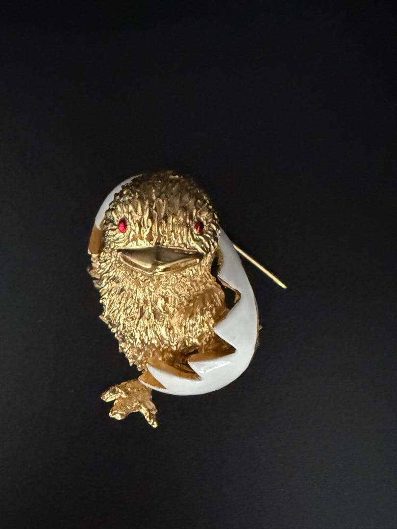 lotuscloud 2528⭐️TRIFARI トリファリヴィンテージブローチ