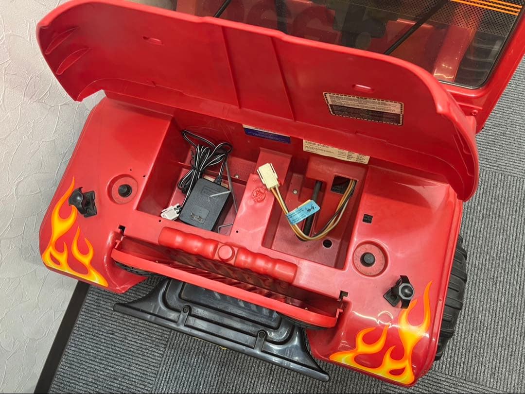 Jeep ジープ 電動カー風 おもちゃ ディスプレイ用 レッド