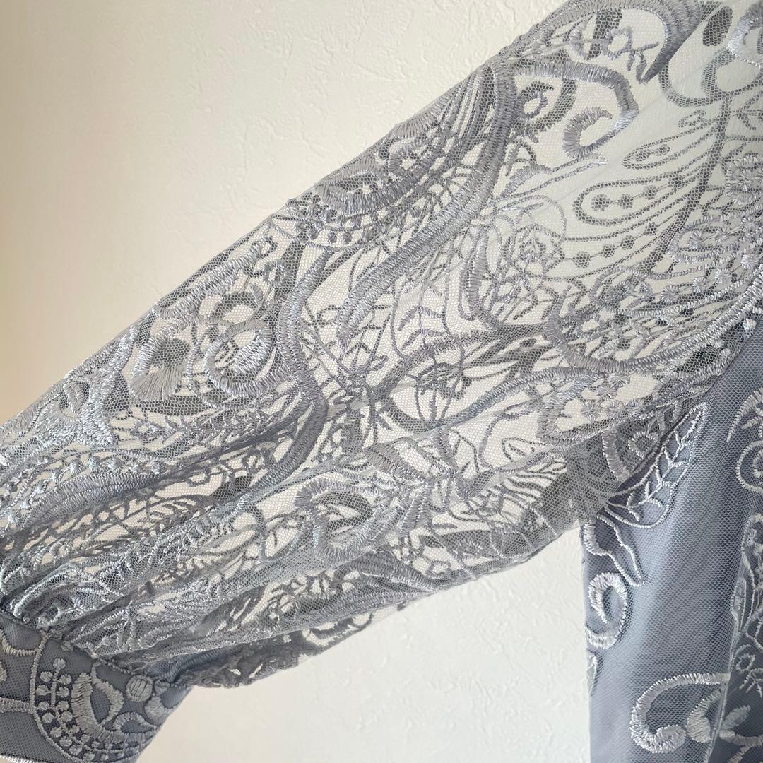 エンブロイダリーコクーンドレス ／ ブルー