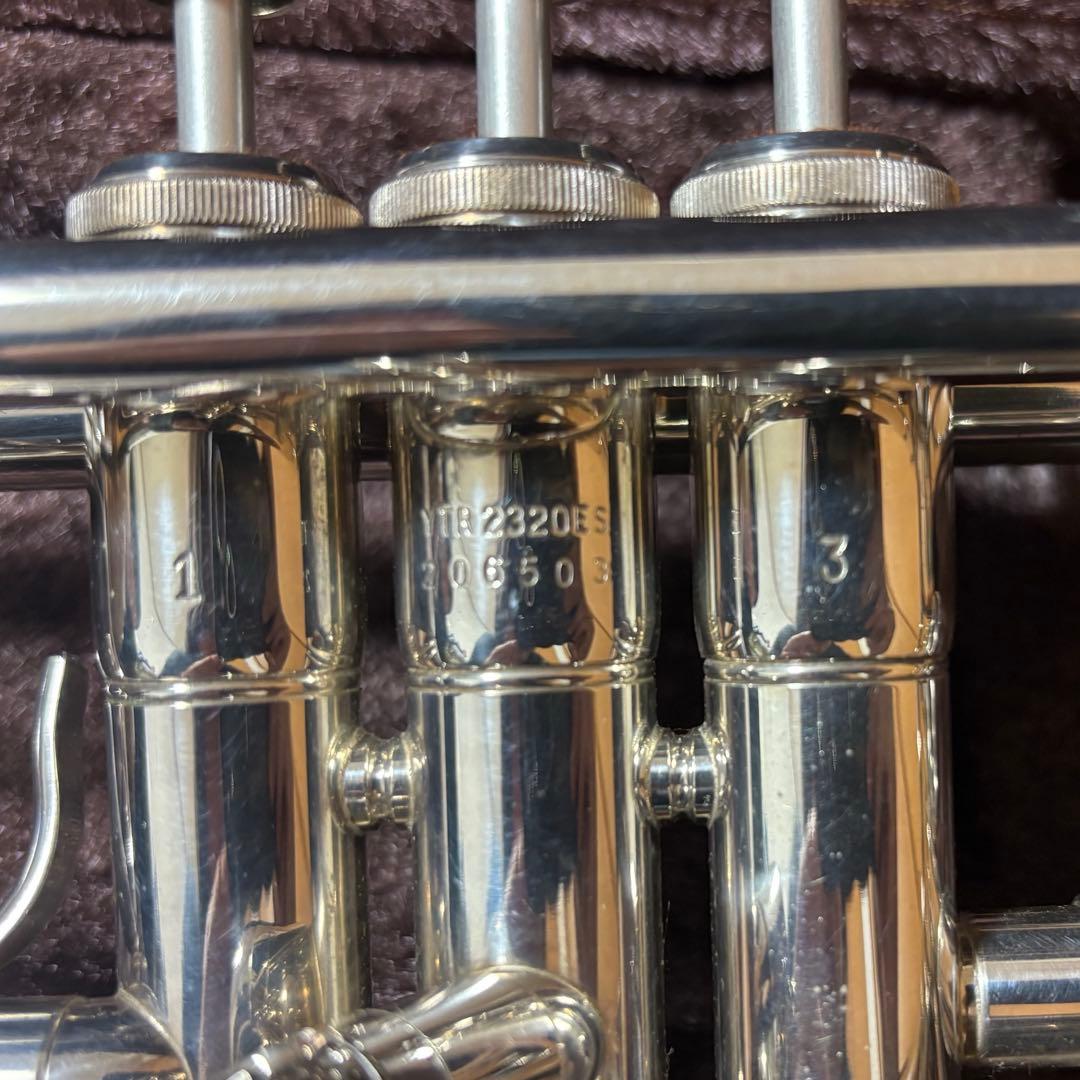 【美品】ヤマハ トランペット YTR-2320ES シルバー ケース付