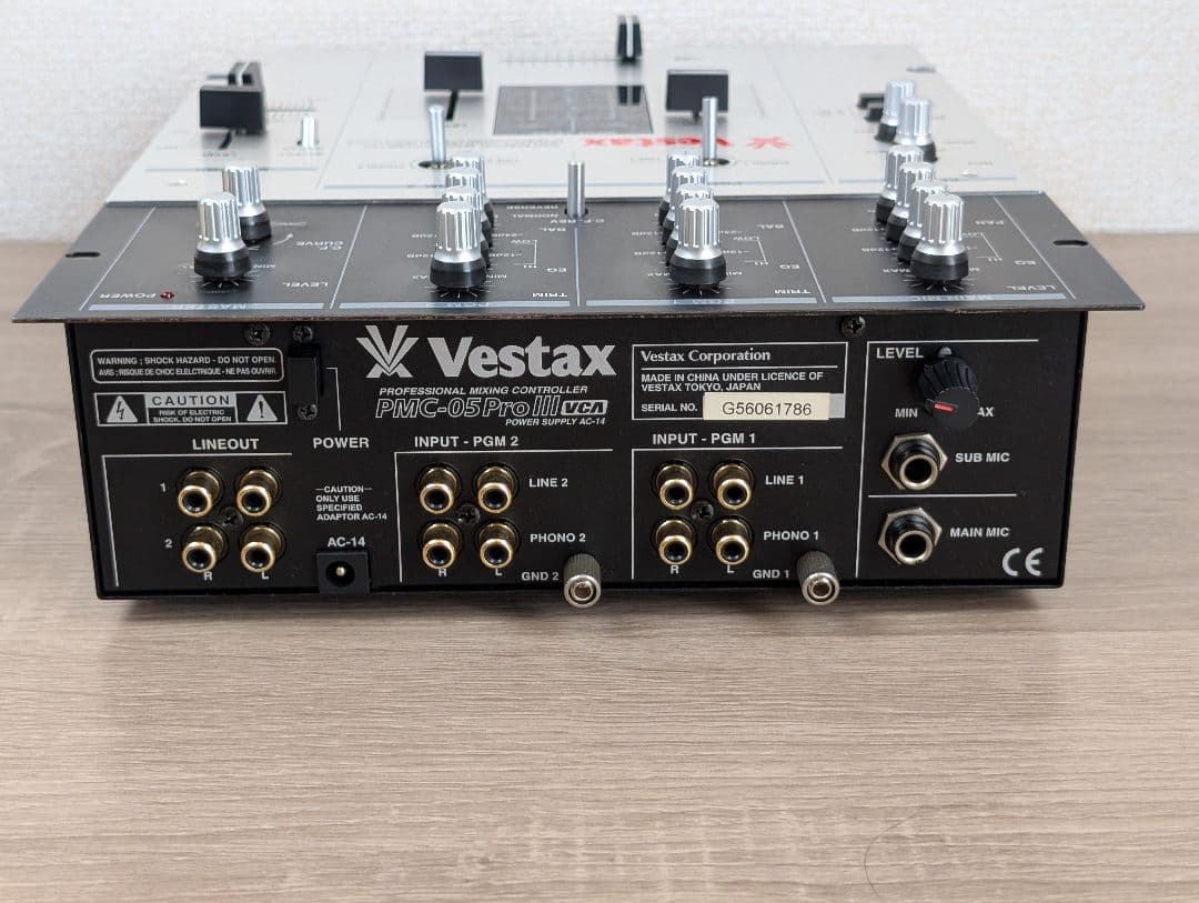 【名機・良品】Vestax PMC-05 Pro III VCA DJミキサー