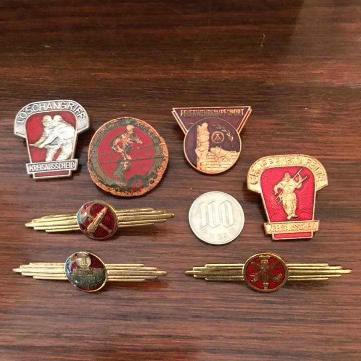 レア！ 東ドイツ時代 実物バッジ類7個セット 社会主義/米軍店舗什器ヴィンテージ