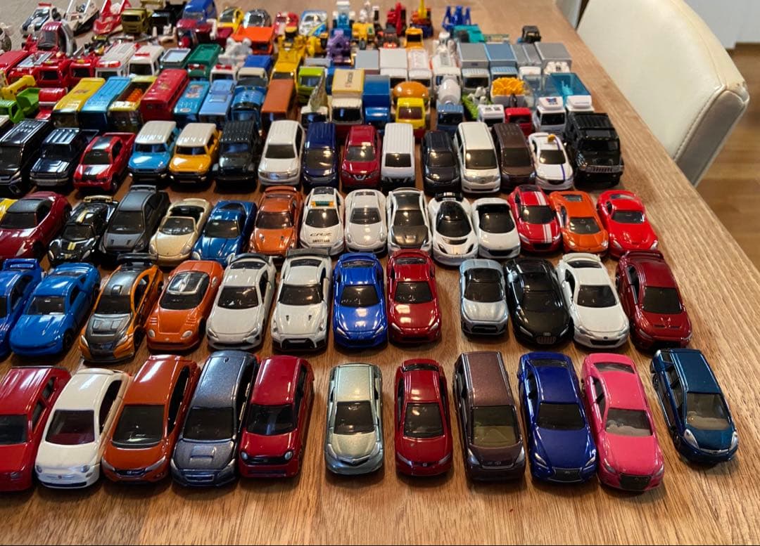 トミカ 178台まとめ売り
