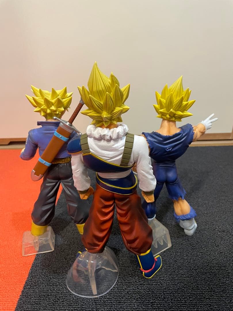 ドラゴンボール 一番くじ　スーパーサイヤ人　3体セット