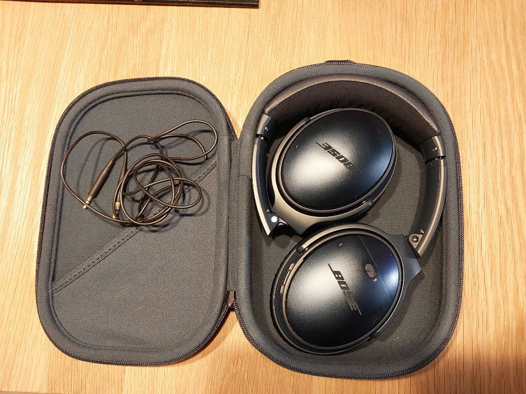 Bose QC35 II ワイヤレスヘッドホン 　ネイビー　限定色