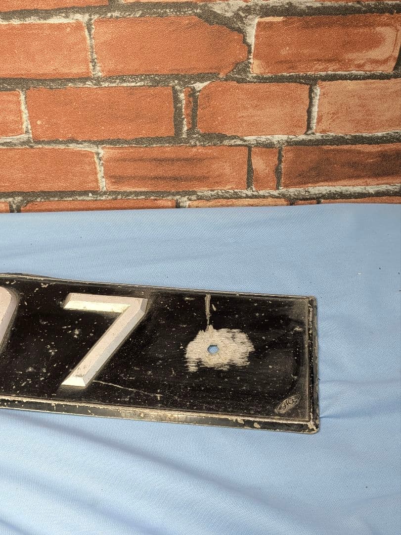 イギリス ヴィンテージ クラシック ナンバープレート