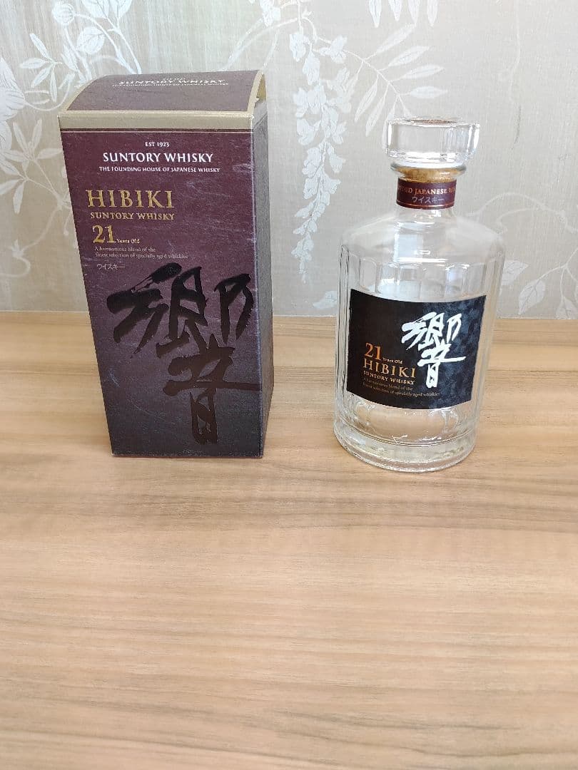 Hibiki 21年 ウイスキー 箱入り空瓶