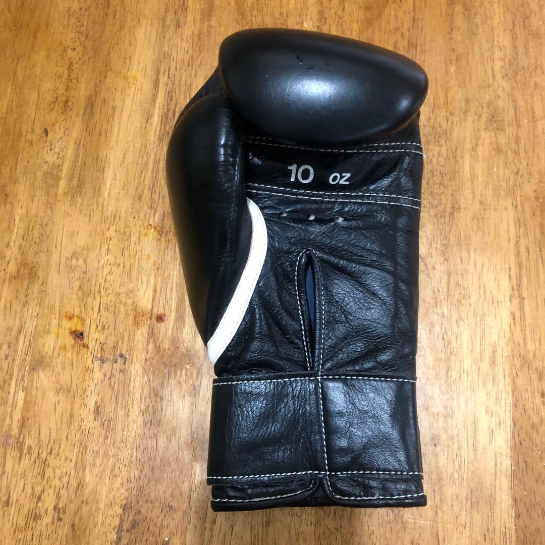 Winning ボクシンググローブ 10 oz 黒