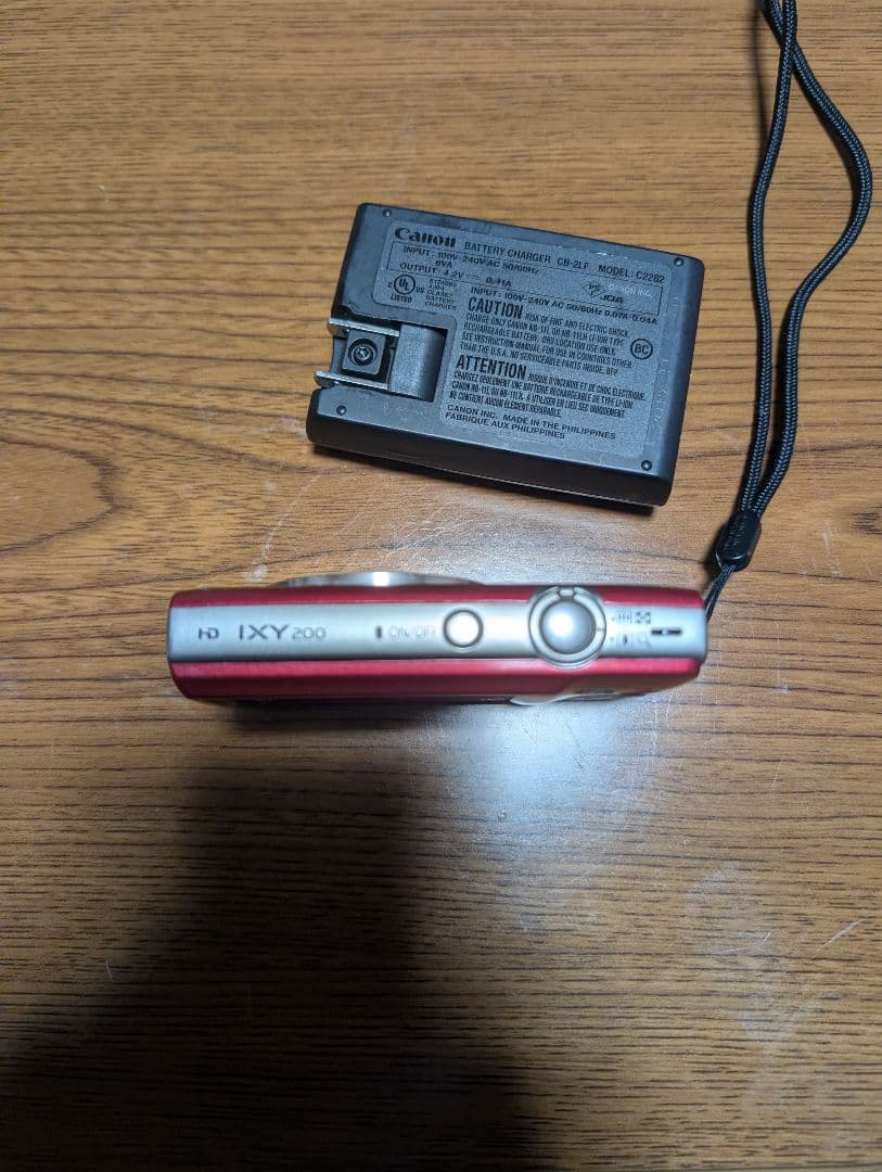 Canon IXY 200 デジタルカメラ