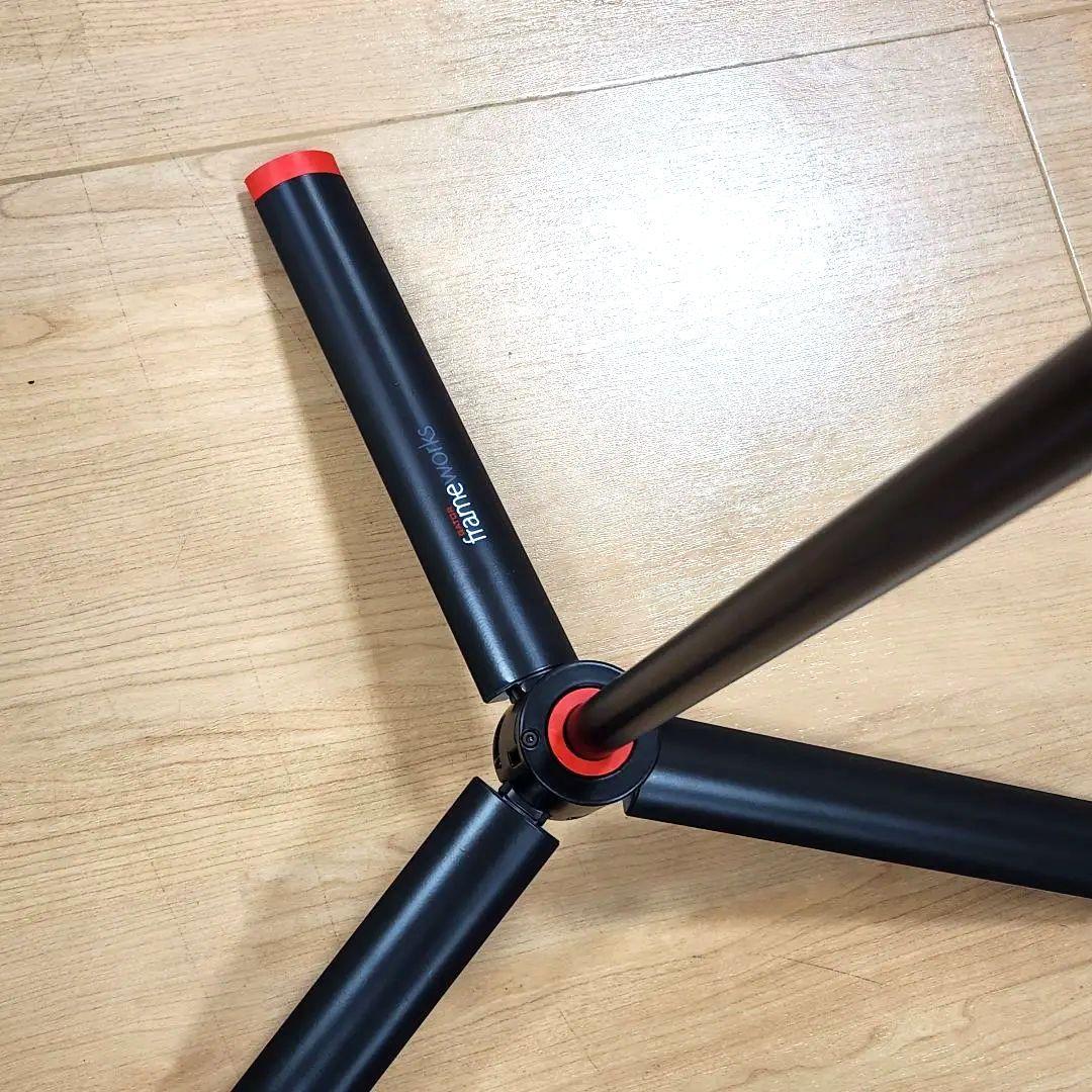 gator マイクスタンド 三脚式 黒と赤