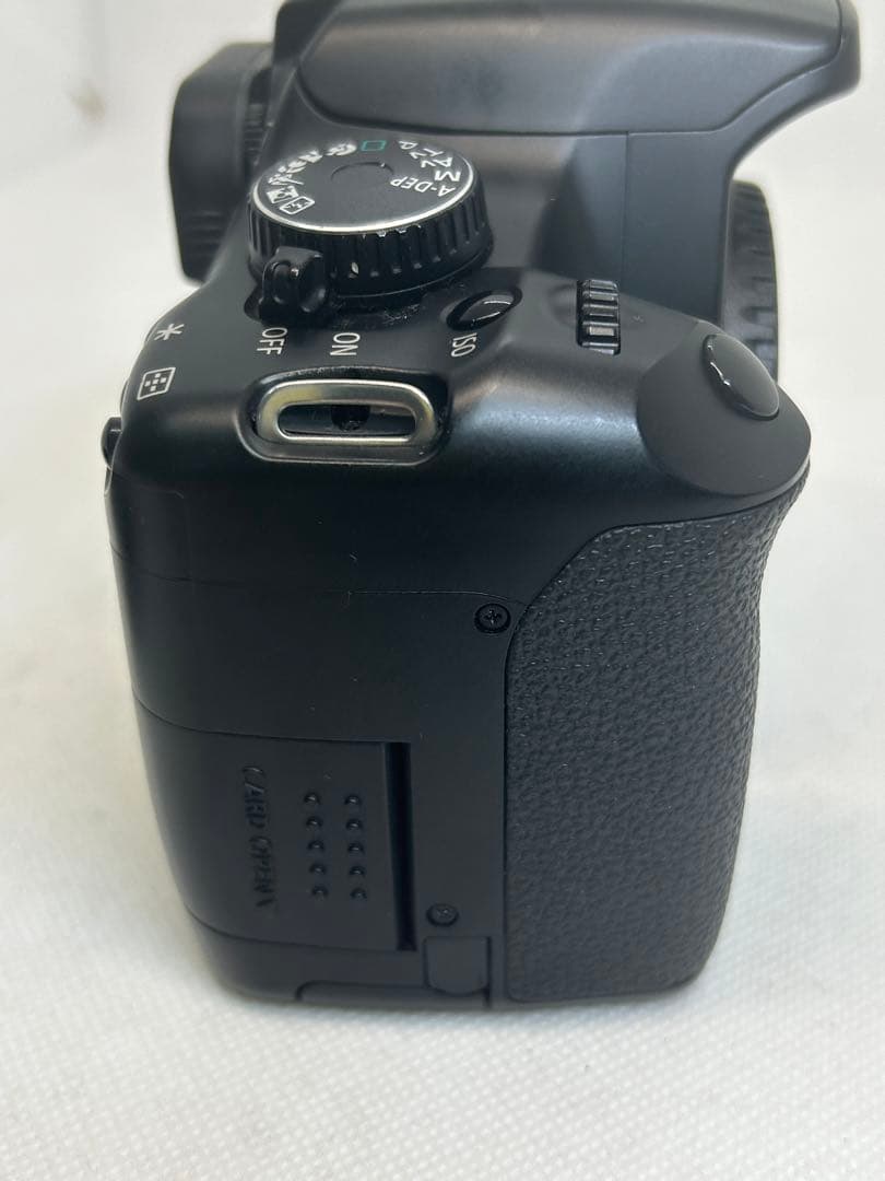 美品　キャノン　EOS Kiss X２