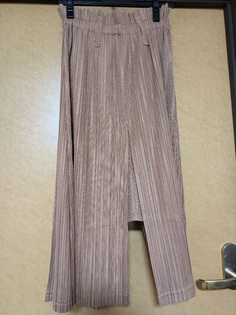プリーツプリーツサルエルパンツ