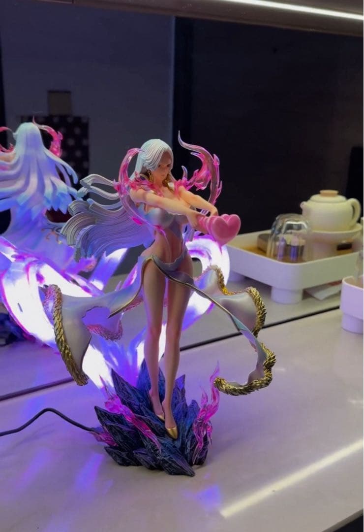 ワンピース　RESEST ハンコック　ガレージキット　フィギュア　完成品