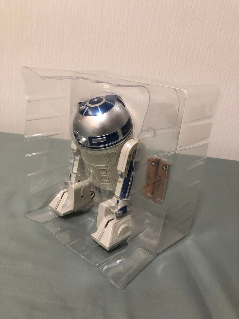 Star Wars R2-D2 アクションアラームクロック