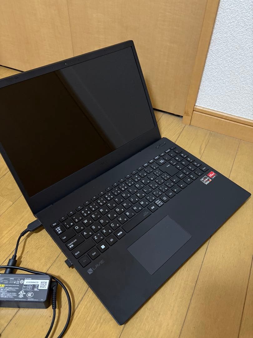 NEC ノートパソコン LAVIE Direct N15 (R)