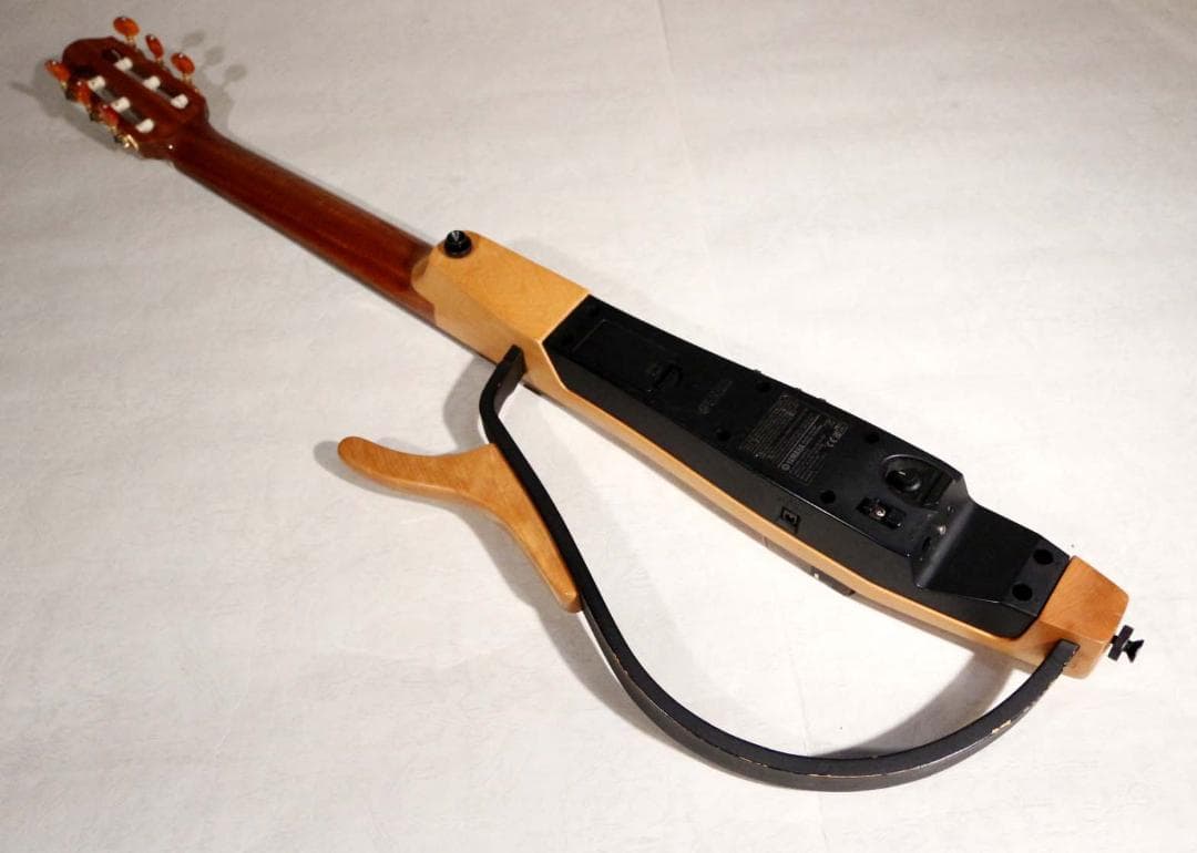 ■ヤマハ■サイレントギター SLG-100N■難ありジャンク 音出しOK