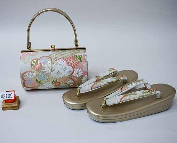 草履バッグセット 帯地 刺繍 二段 LLサイズ 金色×ピンク NO42109
