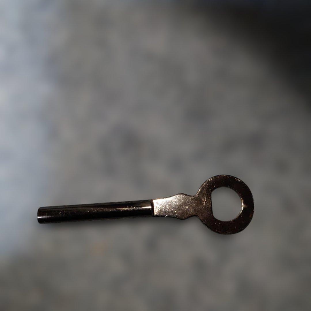 仙台箪笥　漆塗り3段箪笥 渡辺家具店製 鍵付