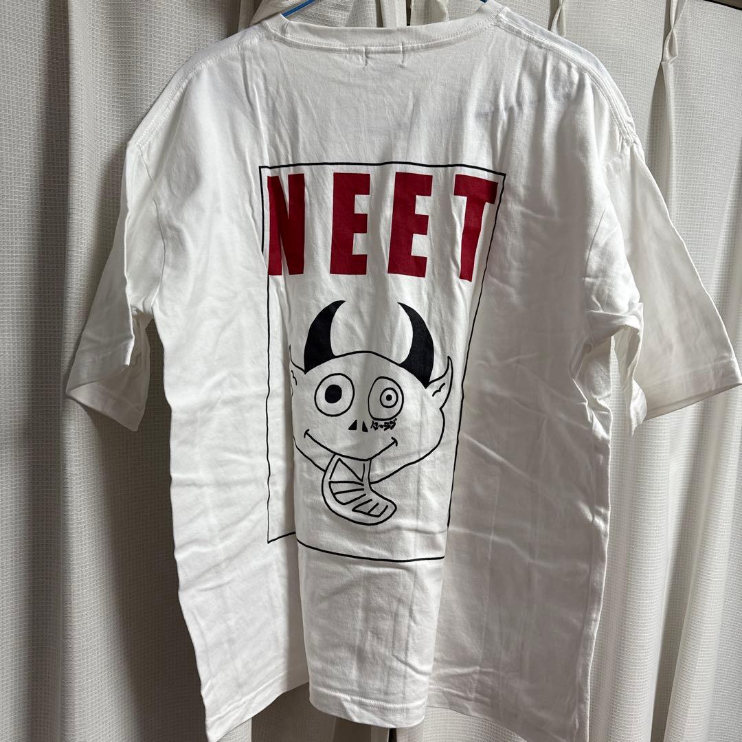 NEE Tシャツ　にーらぶ
