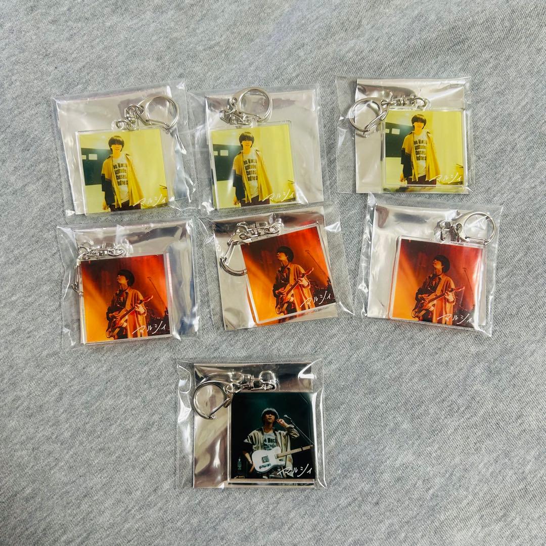 マルシィ アクキー アクリルチャーム ガチャガチャ