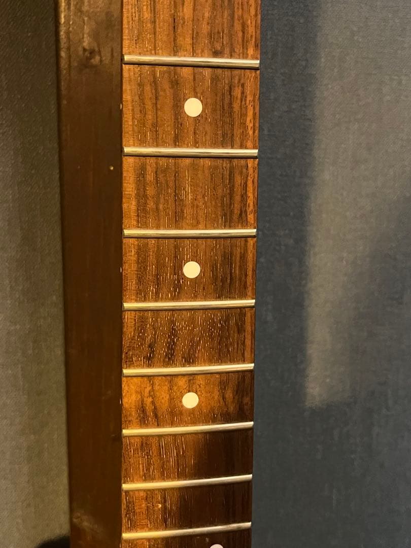 CHRAVEL フロイドローズ　エレキギター