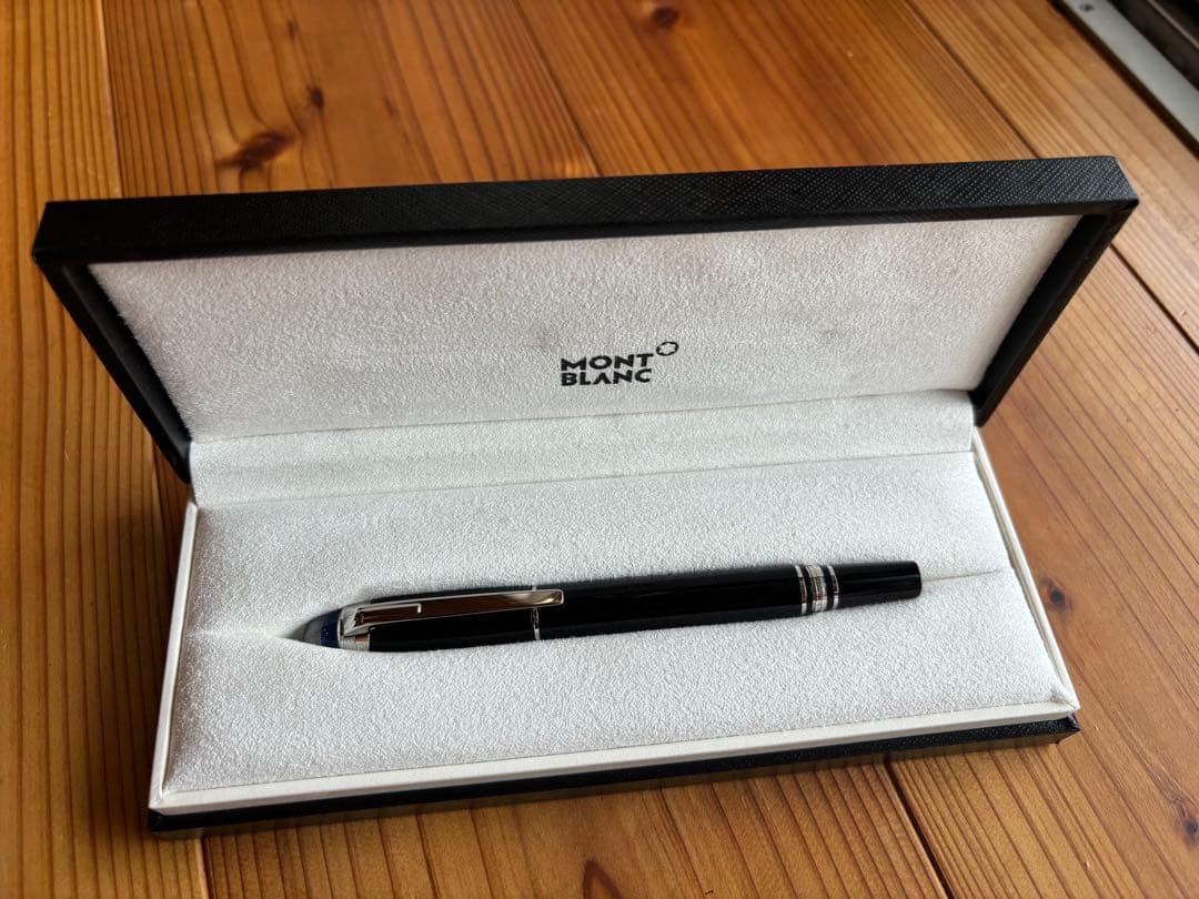 モンブラン スターウォーカープレシャスレジン ファインライナー