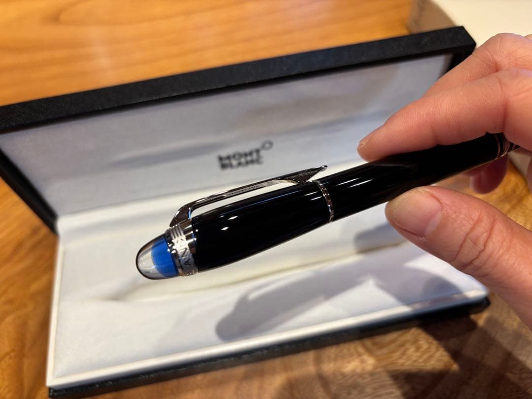 モンブラン スターウォーカープレシャスレジン ファインライナー