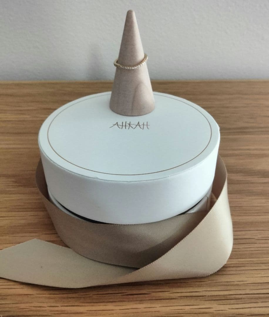 アーカー　ティナ　リング