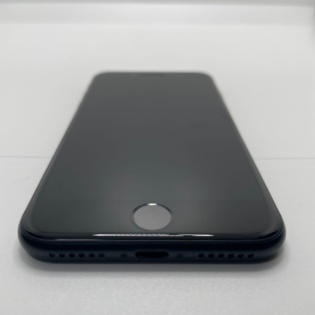 【格安美品】iPhone SE3 128GB simフリー本体 327