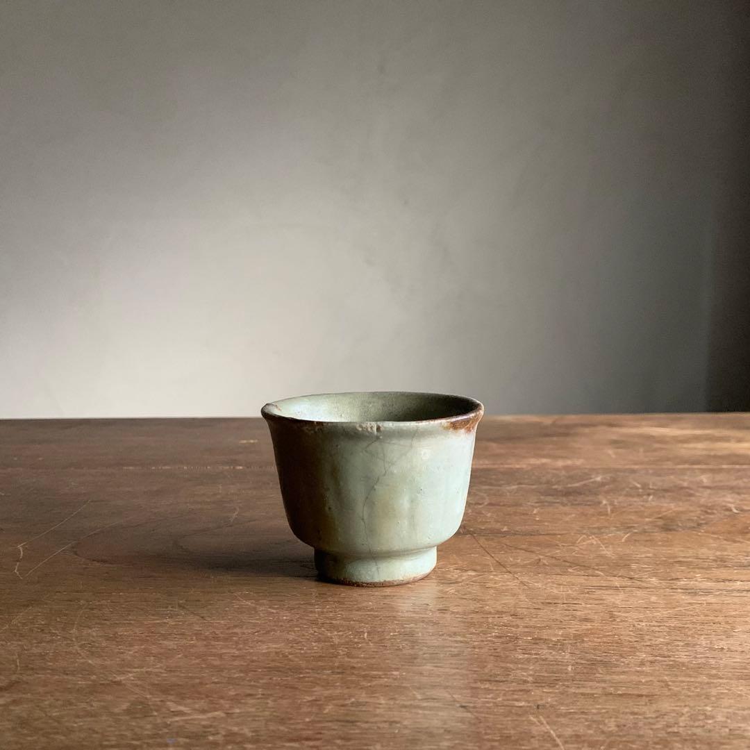 七官青磁 筒盃 ちょこ ぐい呑み 明朝期 古美術 中国美術 古道具 アンティーク