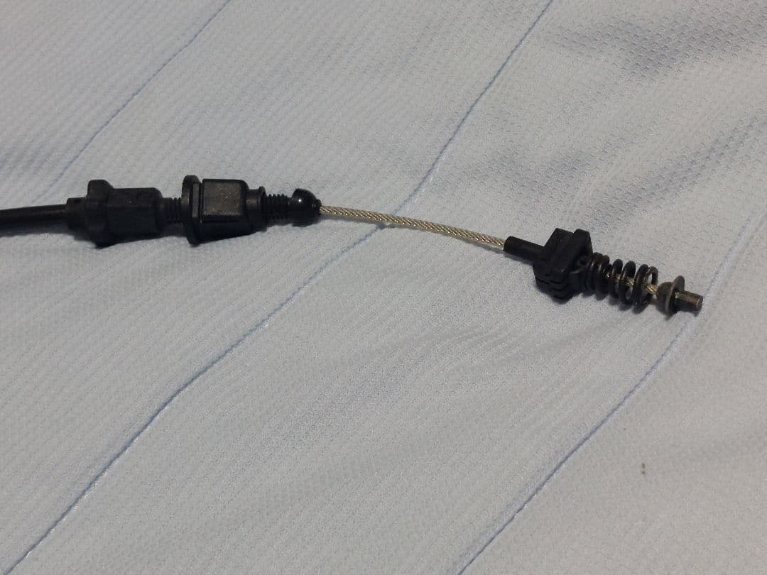 豆柴さくらメルセデスベンツW124E400E500用アクセルワイヤー