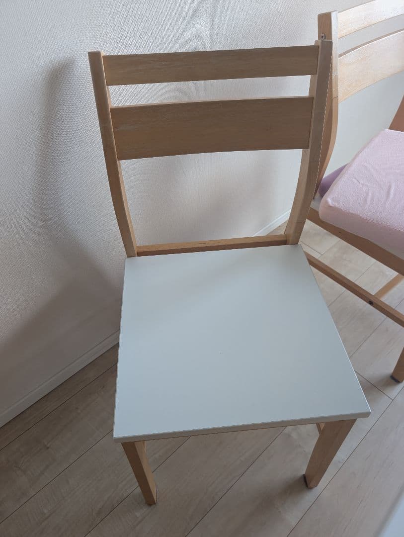 t*7様 ホワイトダイニングテーブルと椅子セット