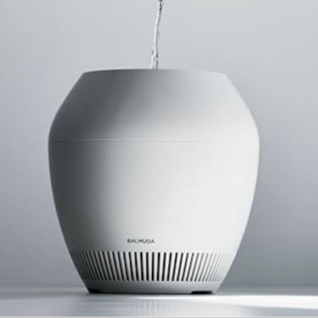 バルミューダ（BALMUDA）の気化式加湿器「Rain（レイン）」