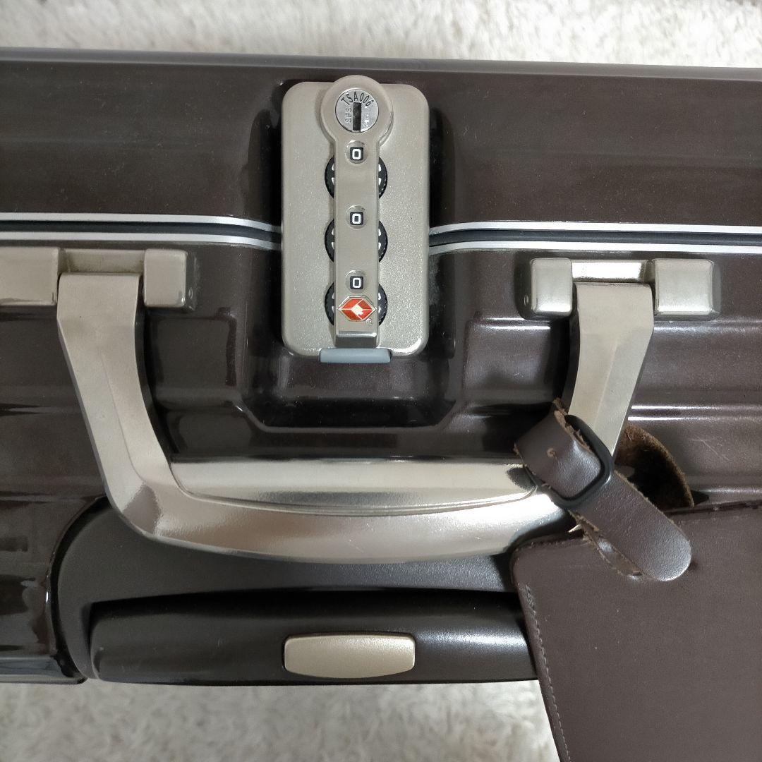 ビリージーン【入手困難】RIMOWA ルフトハンザ航空 高級キャリーケース