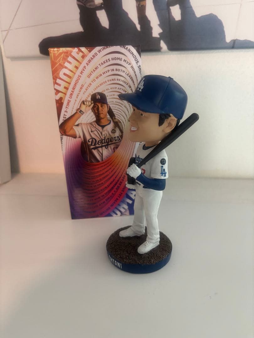 4/2配布　大谷翔平 MVP ボブルヘッド人形
