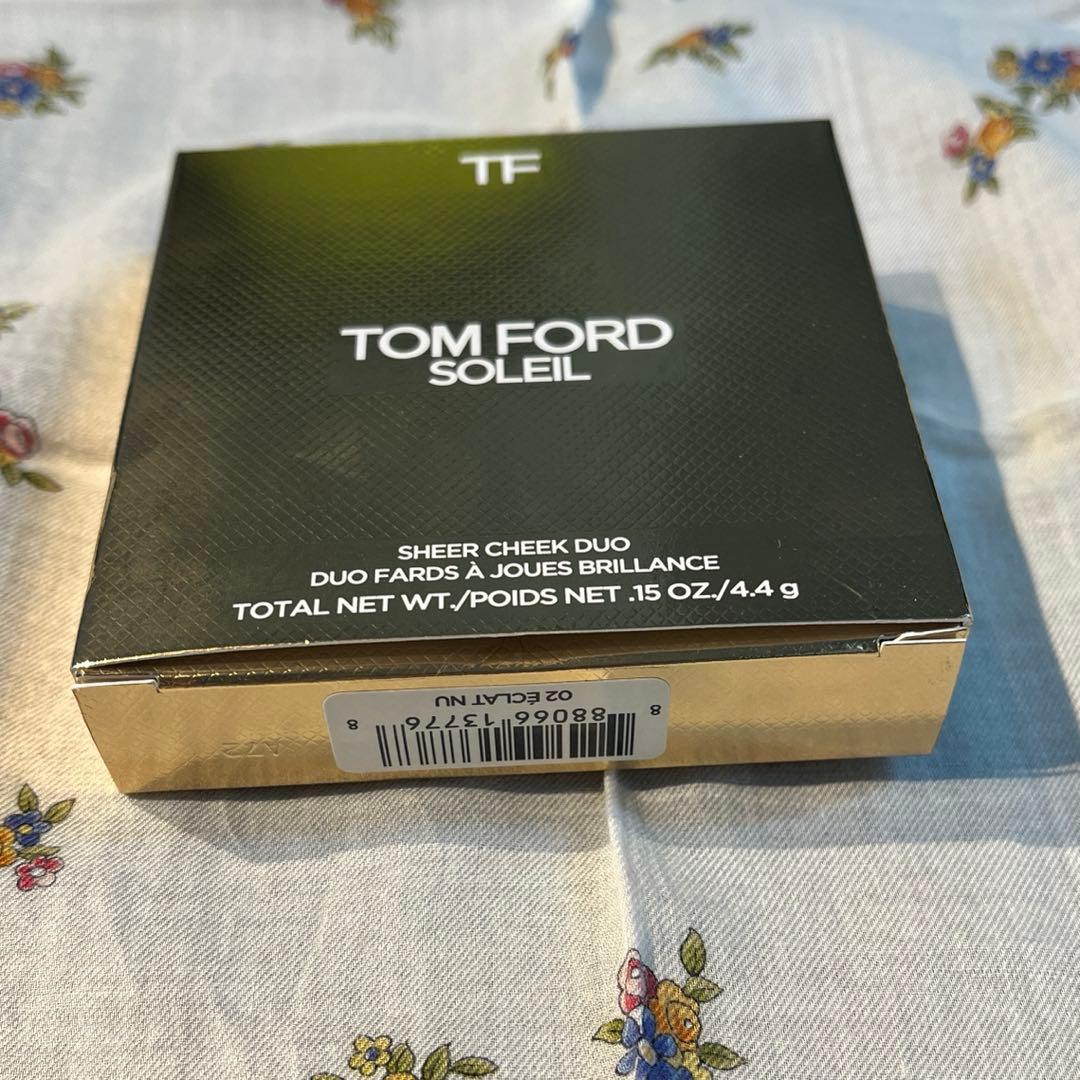 トムフォード TomFord Beauty シアーチーク デュオ 02A
