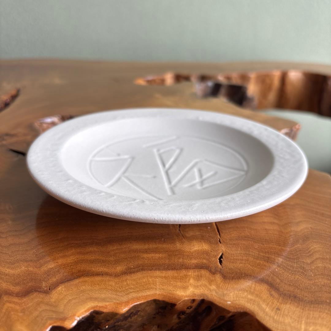 大樋焼 大樋長左衛門 年郎 「紅白 福寿」直径15.5cm 飴釉 共箱 銘々皿