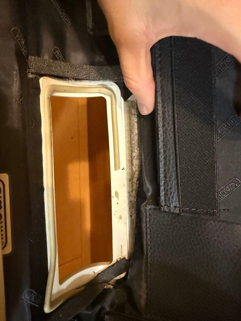 希少品 37L リモワ 928.51『トパーズ』 パイロット 廃盤 2輪