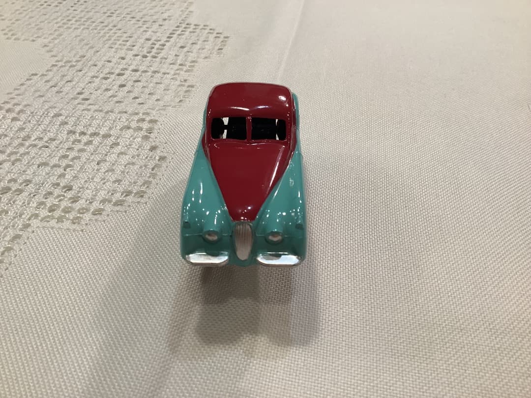 美品激レア　DINKY TOYS JAGUAR XK120 ミニカー