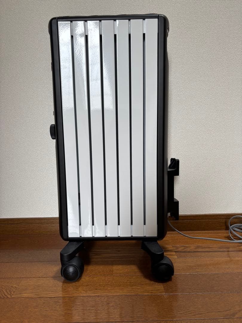 デロンギマルチダイナミックヒーター MDHU09-BK 900W