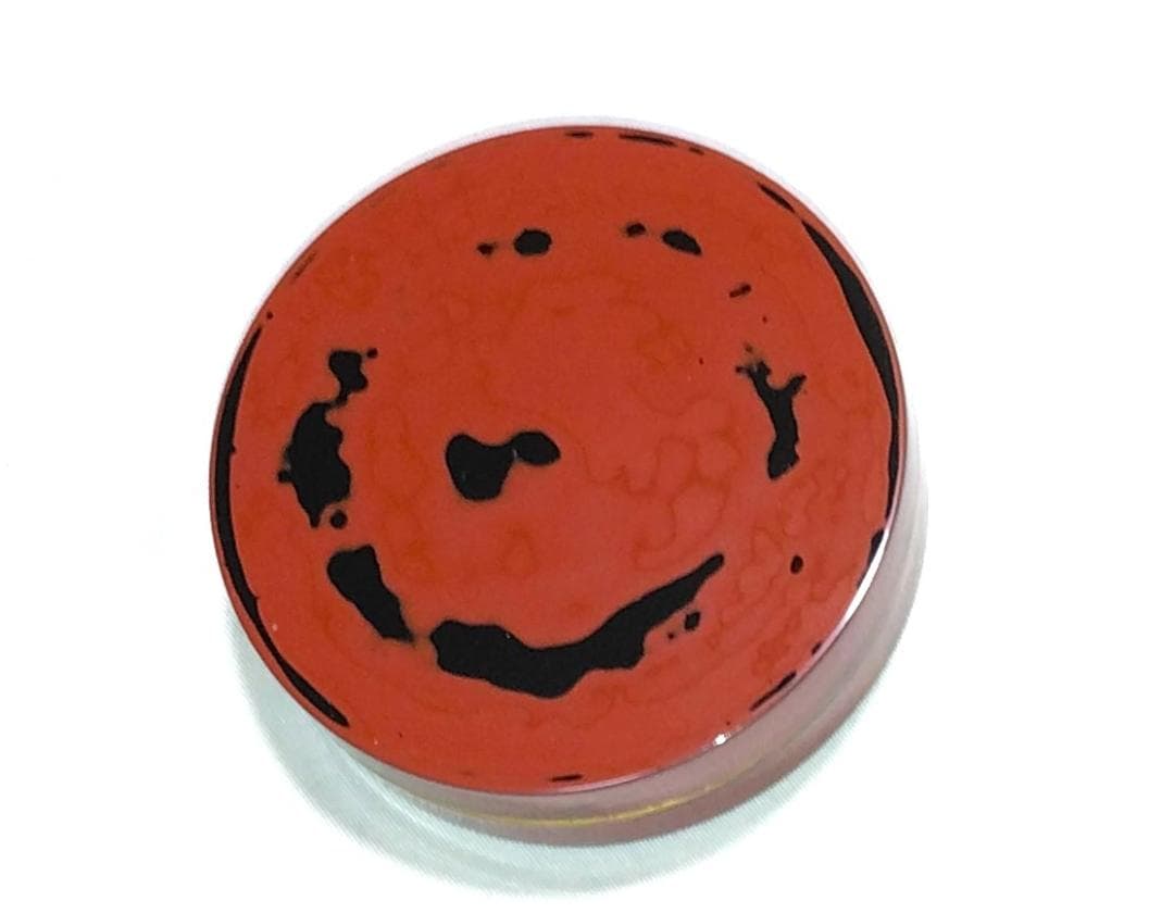 茶道具　乾漆砥出平香合　日展会友　折笠兆春作　乾漆造弁柄砥出（内金塗）平香合！！