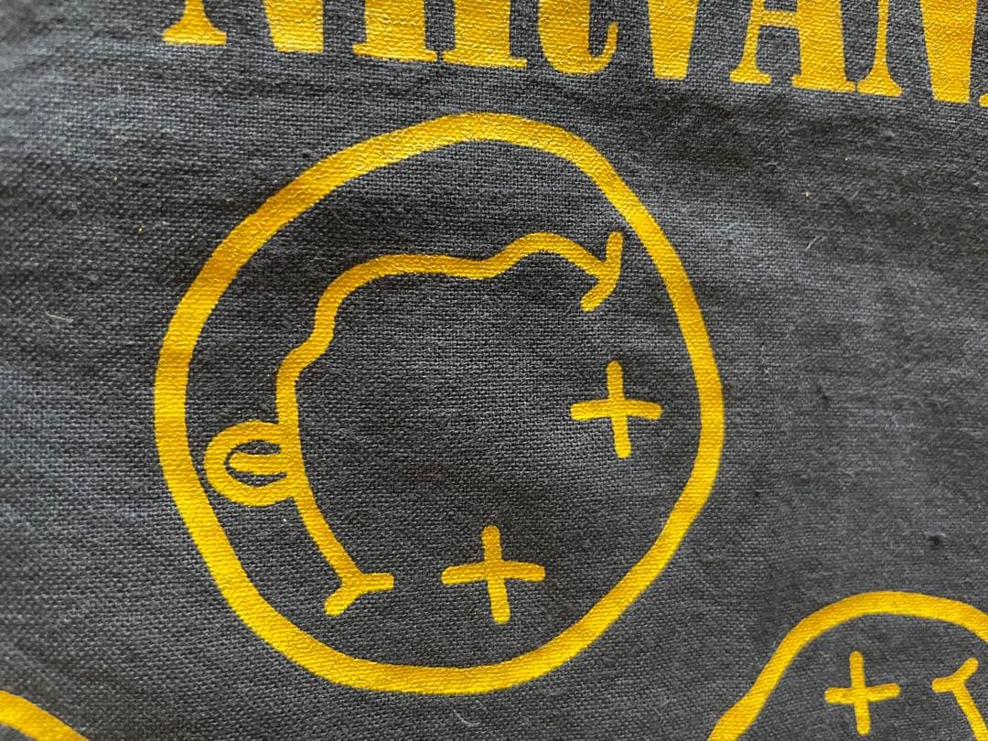 超レアNIRVANA ニルヴァーナ　 スマイルバンダナ1994 GIANT