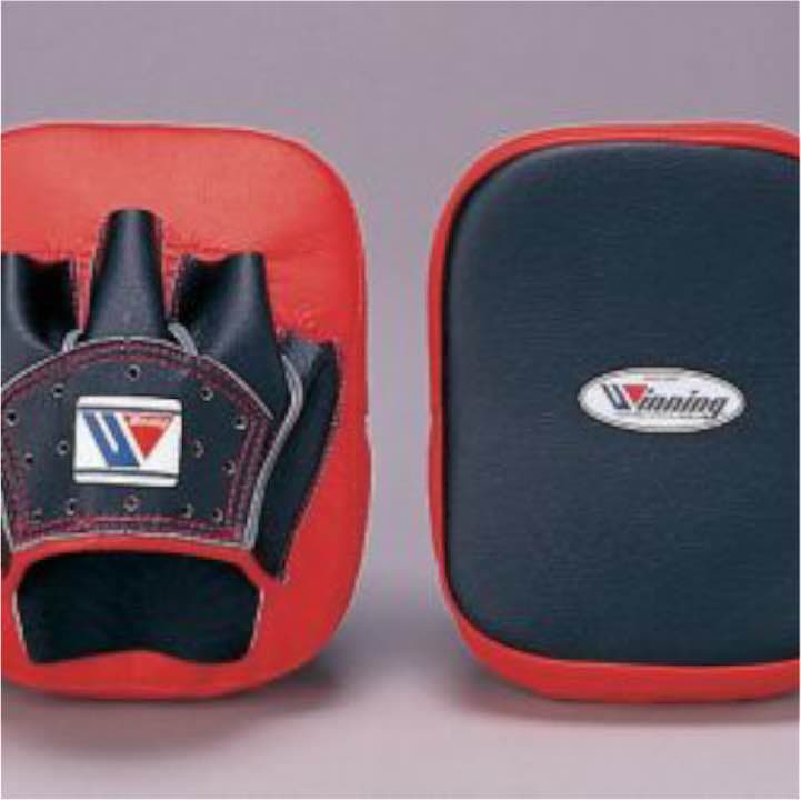 Winning/ウイニング】　小型パンチングミット　湾曲型