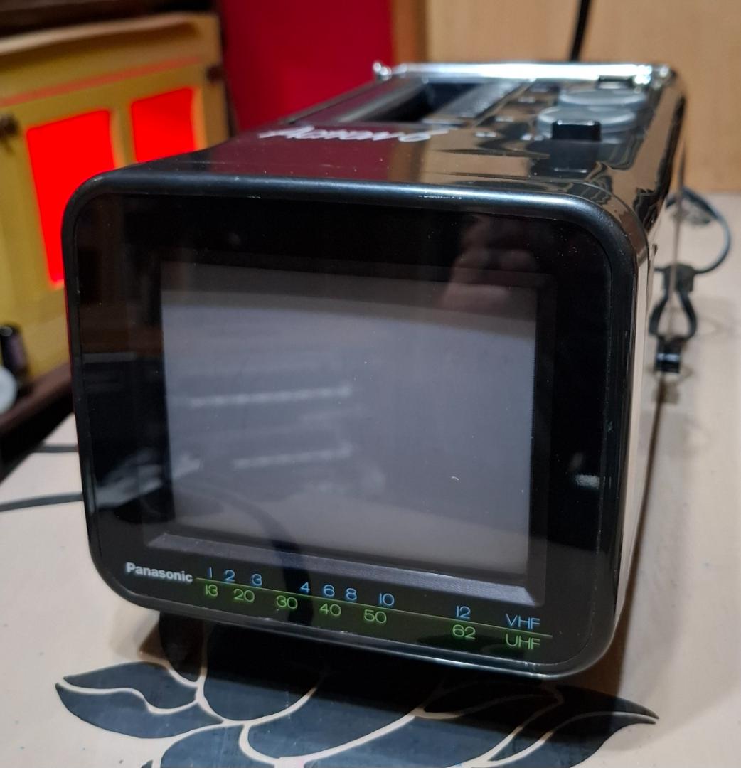 Panasonic　Action6　ポータブルテレビ