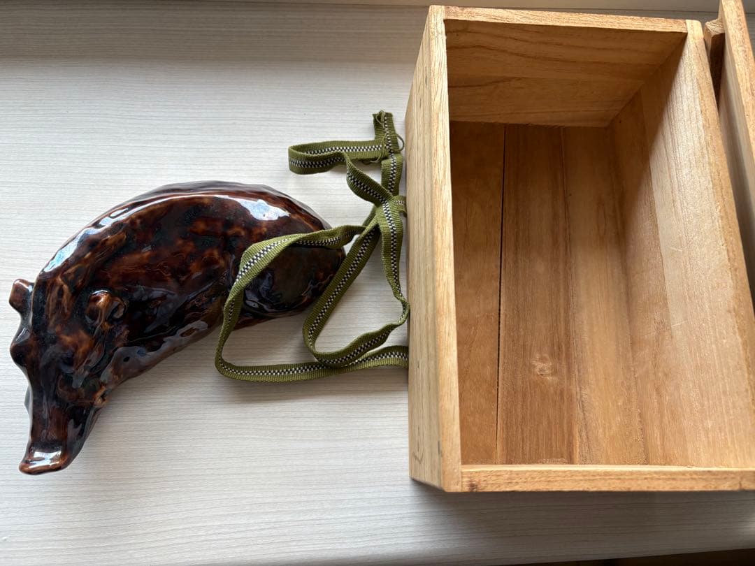 九谷焼 徳田八十吉 猪 イノシシ 置物　陶器